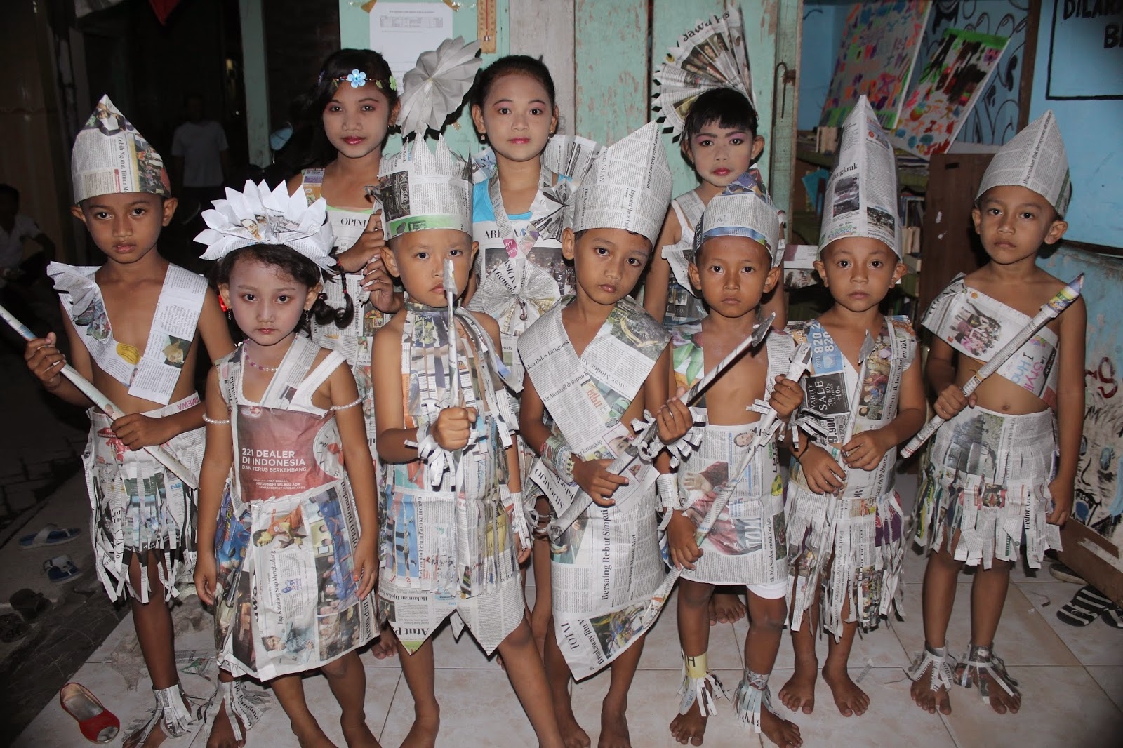 Baju Fashion Show Dari Bahan Bekas Gifari News