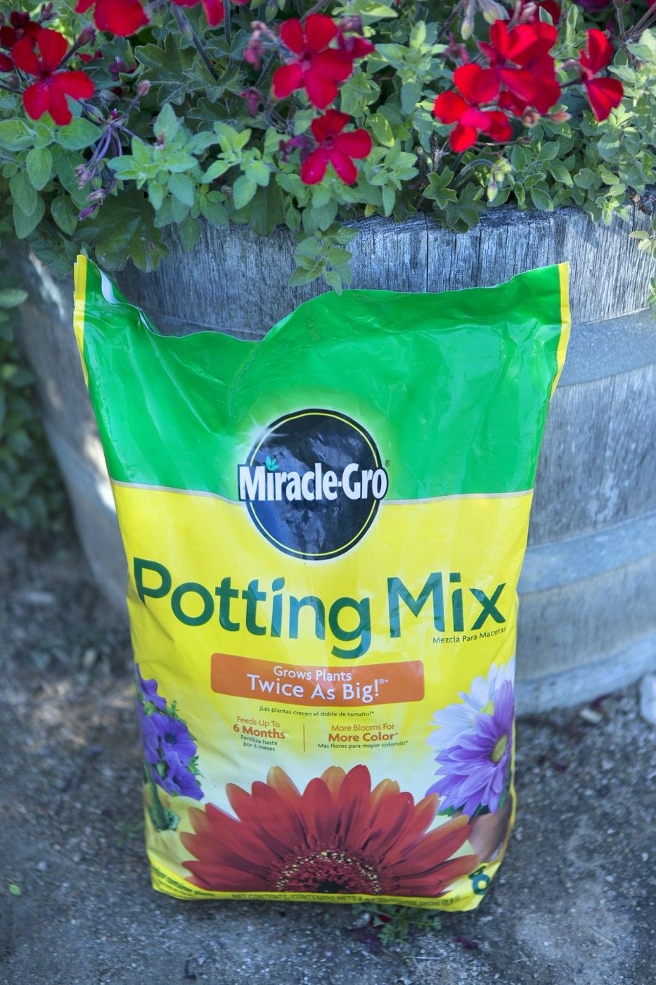 Can You Use Miracle Grow Vegetable Soil For Ornamental Trees 