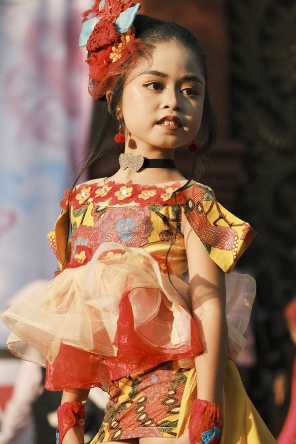 Fashion Show And Make up Event Held In Front Of The Kartini Museum In 