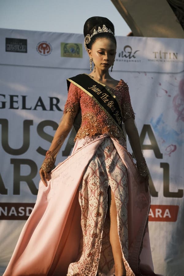 fashion show kartini