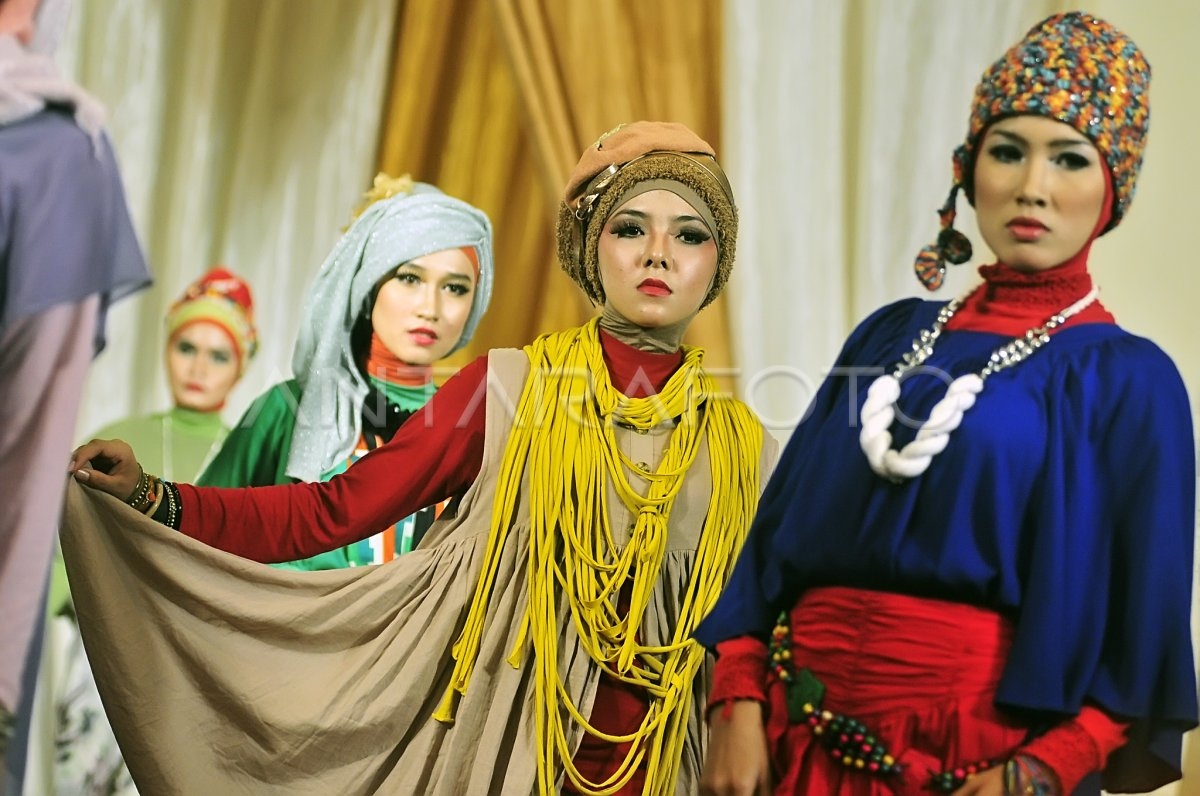fashion show hijab