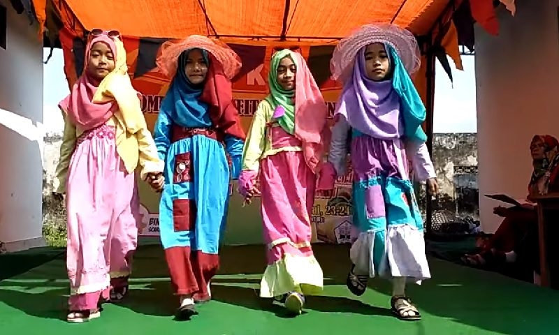 Fashion Show Islami Homecare24
