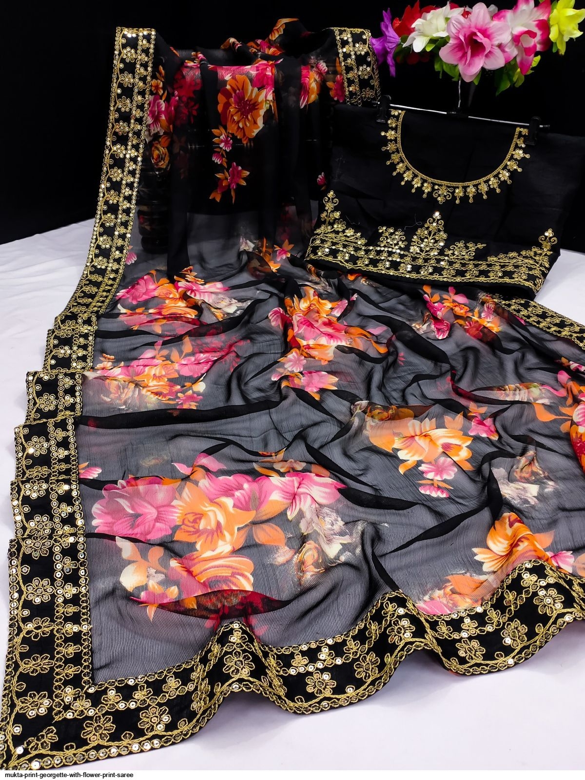 garden print saree