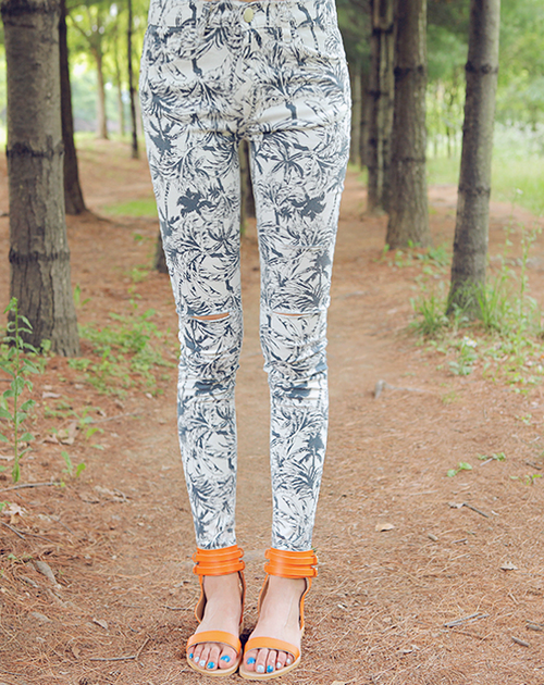  Stylenanda Palm Tree Print Skinny Jeans With Slit Knees KSTYLICK 