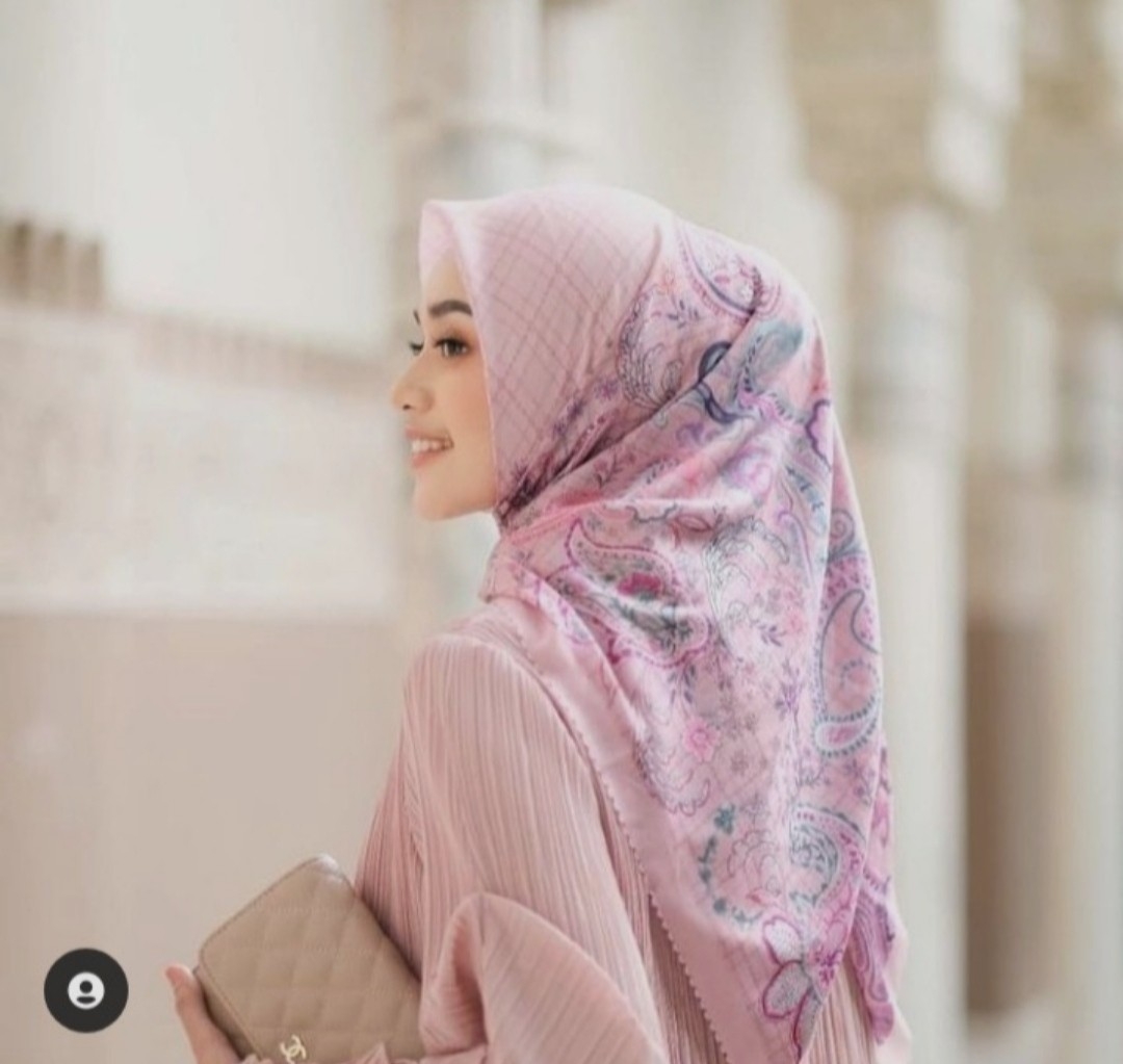 Vanilla Hijab Fesyen Wanita Muslim Fashion Syal Di Carousell